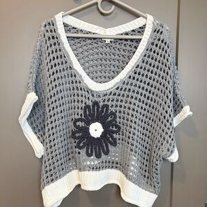 POL Crochet Daisy Flower Sweater